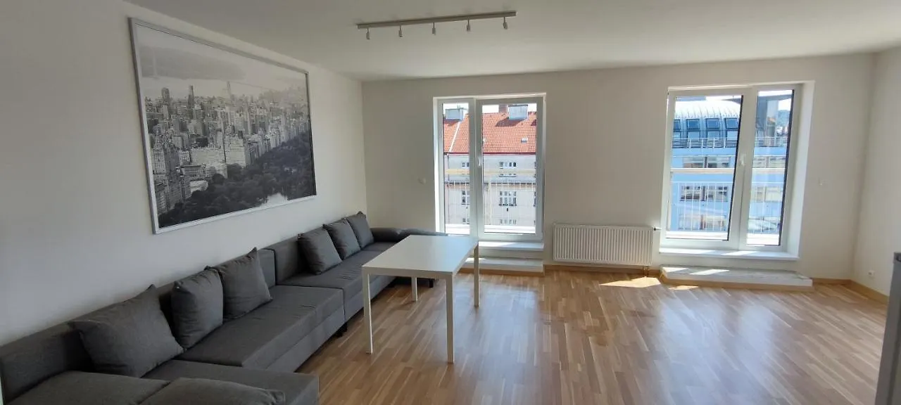 Penthouse # 81 With Panoramic City View In Elite Rezidence With Free Parking Praga Czechy