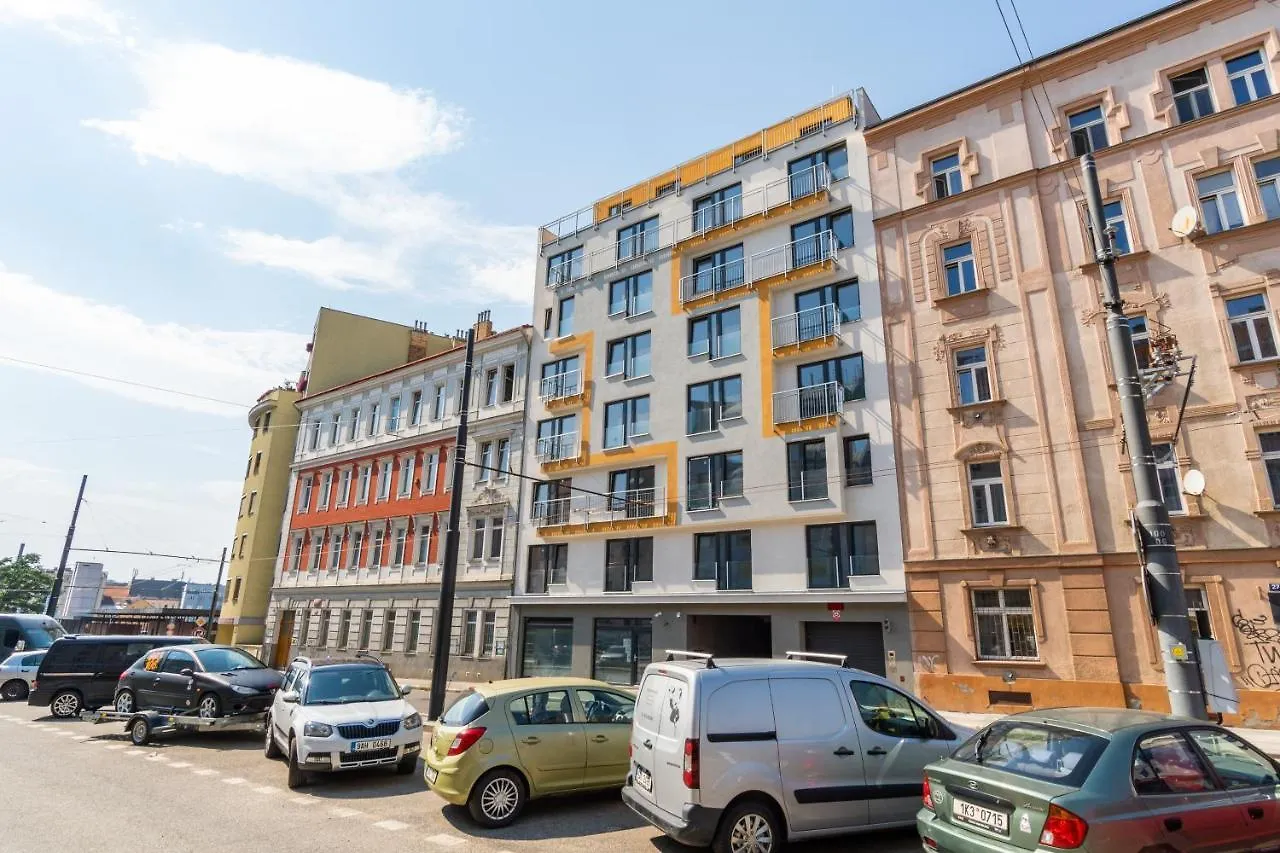 Penthouse # 81 With Panoramic City View In Elite Rezidence With Free Parking Praga Czechy