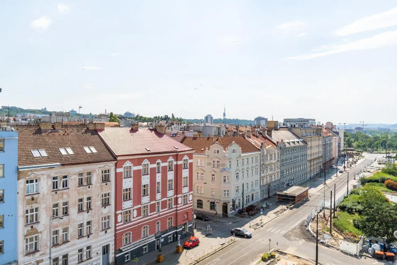 Penthouse # 81 With Panoramic City View In Elite Rezidence With Free Parking Praga 0*,  Czechy