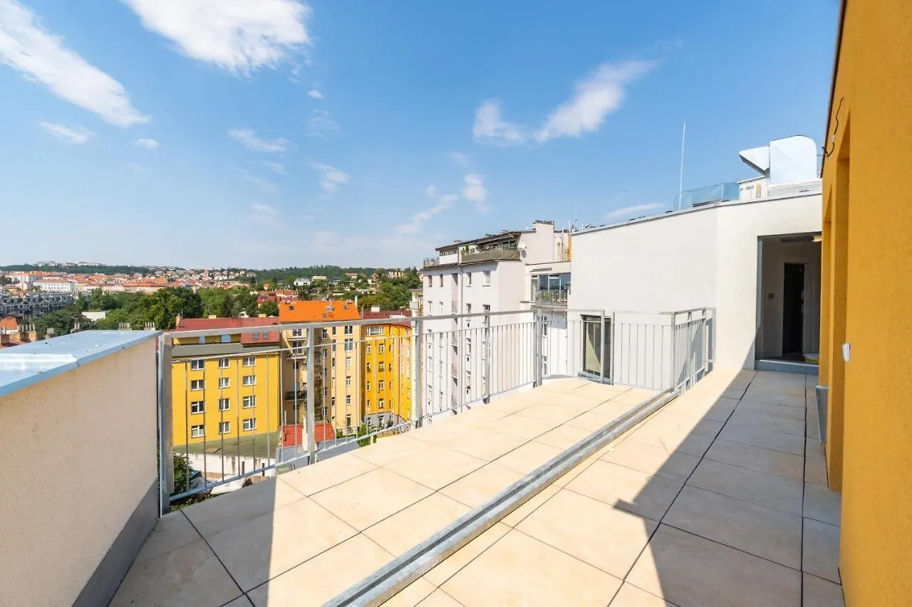 Penthouse # 81 With Panoramic City View In Elite Rezidence With Free Parking Praga 0*,