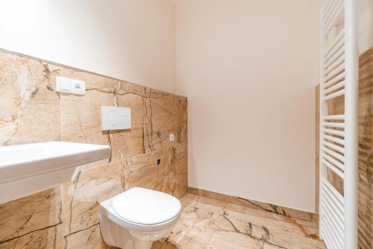 Apartament Penthouse # 81 With Panoramic City View In Elite Rezidence With Free Parking Praga Czechy